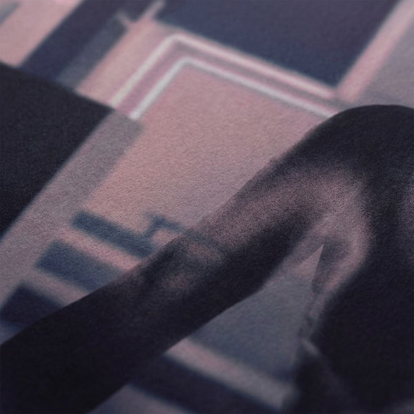 Fragments of Stillness: The Anatomy of Tension
