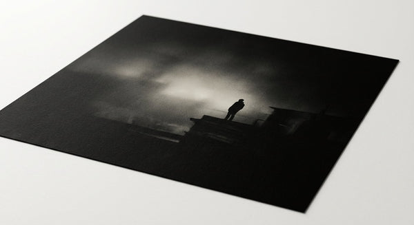 The Outlined Void of a Solitary Form